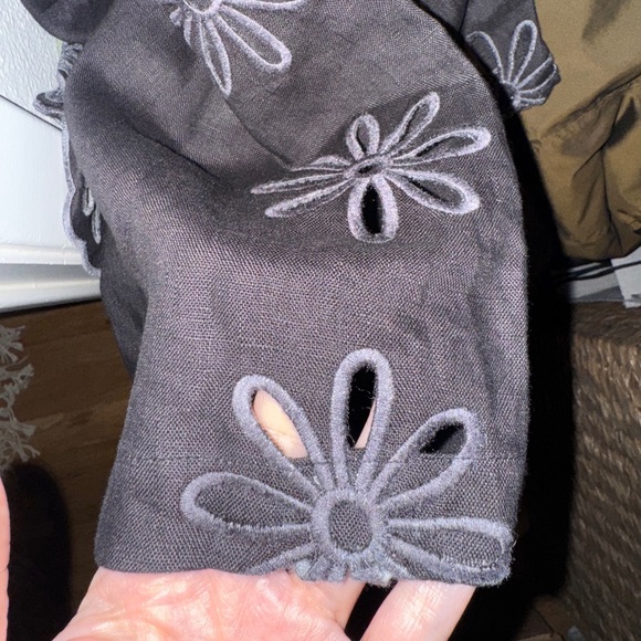 Rails Linen Eyelet Set - Emmie Pant and Pari Top - Size Large - Picture 9 of 9